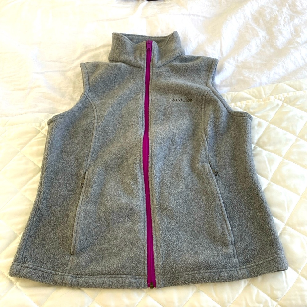Columbia fleece vest, size Large petite